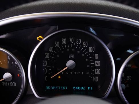 Used 2006 Chevrolet SSR w/ Preferred Equipment Group image 46