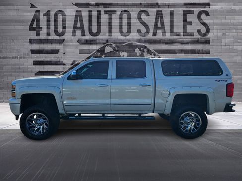 Used 2015 Chevrolet Silverado 1500 High Country w/ High Country Premium Package AWD/4WD image 7
