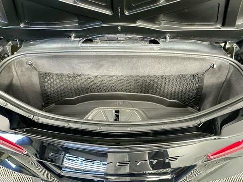 Used 2023 Chevrolet Corvette Stingray Premium Conv w/ Z51 Performance Package RWD image 30