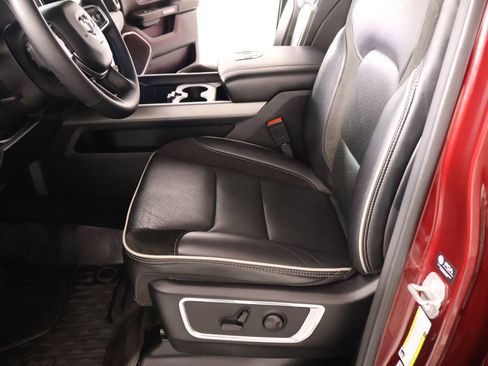 Used 2025 RAM 1500 Laramie w/ Laramie Southwest Edition AWD/4WD image 12