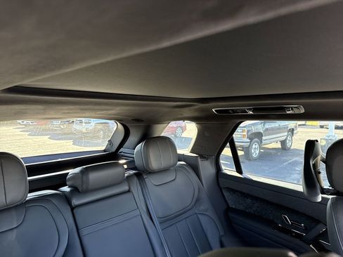 Used 2023 Land Rover Range Rover Sport First Edition image 12