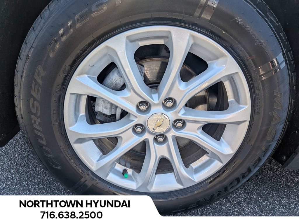 Used 2020 Chevrolet Equinox LS FWD image 35