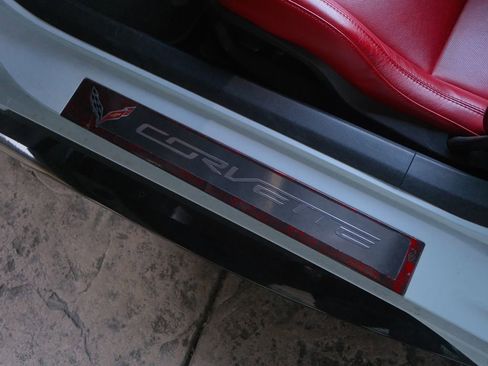 Used 2019 Chevrolet Corvette Grand Sport w/ Carbon Flash Badge Package image 26