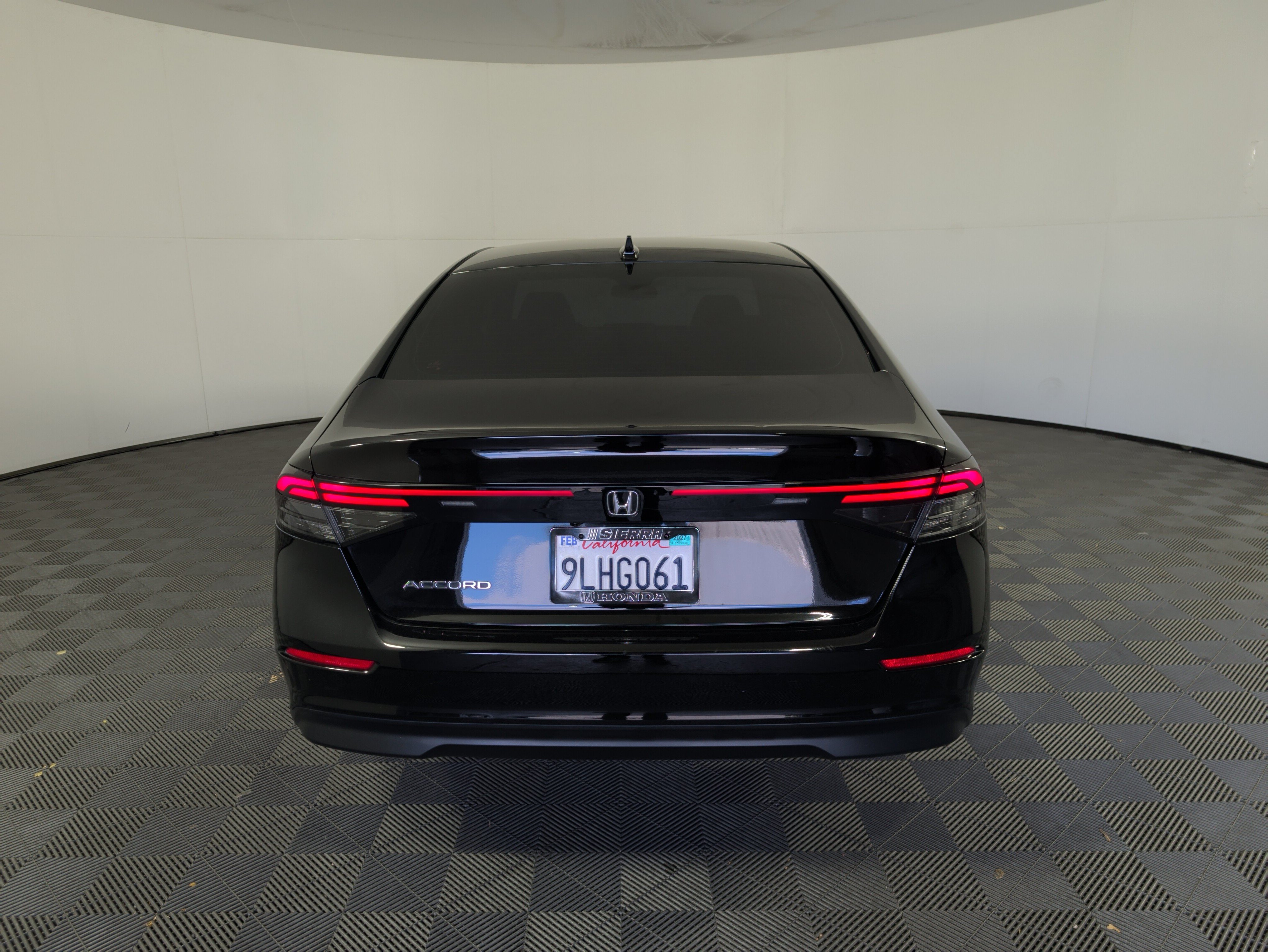 Certified 2024 Honda Accord EX image 5