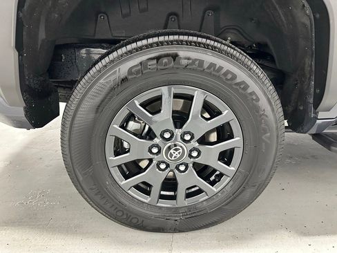 Used 2025 Toyota 4Runner SR5 image 68