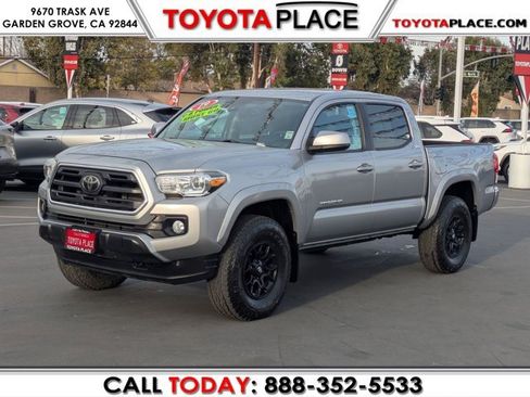Used 2019 Toyota Tacoma SR5 image 1