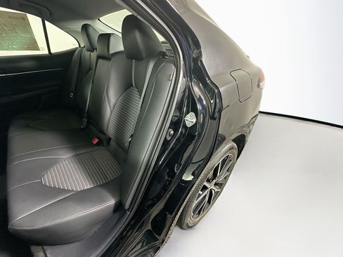 Used 2023 Toyota Camry SE FWD image 25