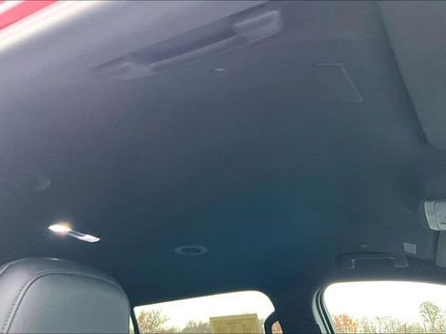 Used 2024 GMC Acadia Elevation FWD image 21