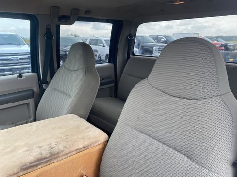 Used 2009 Ford F250 XL image 13