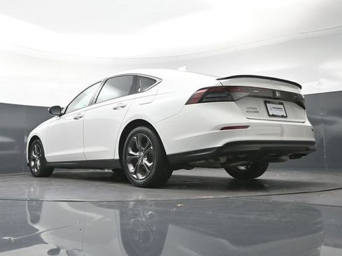 Used 2023 Honda Accord EX image 30