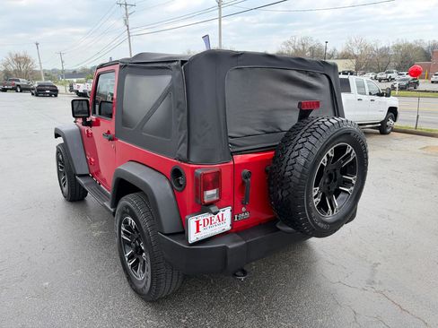 Used 2011 Jeep Wrangler Sport image 2
