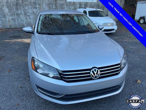 Used 2012 Volkswagen Passat 2.5 S image 3