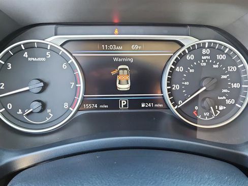 Used 2025 Nissan Sentra SR image 14