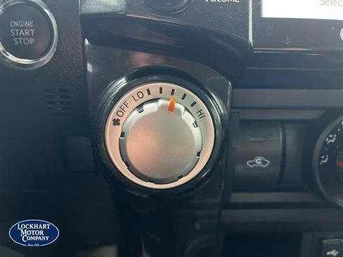 Used 2022 Toyota 4Runner TRD Off-Road Premium image 29