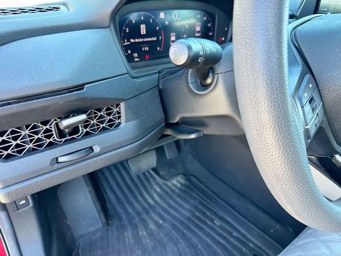 Used 2024 Honda Accord EX image 10