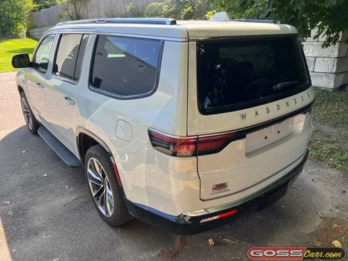 Used 2022 Jeep Wagoneer Series II w/ Premium Group I AWD/4WD image 4