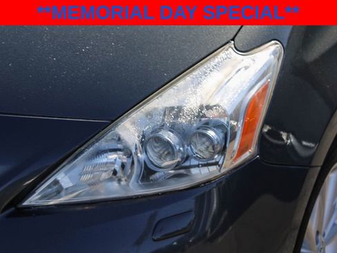 Used 2012 Toyota Prius V Five FWD image 8