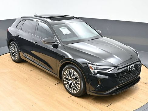 Used 2024 Audi Q8 e-tron Premium Plus w/ Premium Plus Package AWD/4WD image 44
