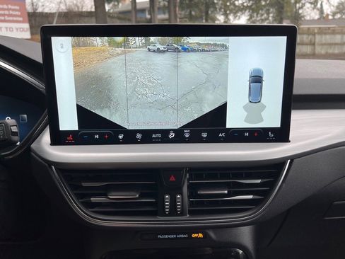 Used 2025 Ford Escape Platinum image 25