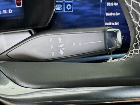 Used 2025 Chevrolet Equinox EV LT FWD image 25