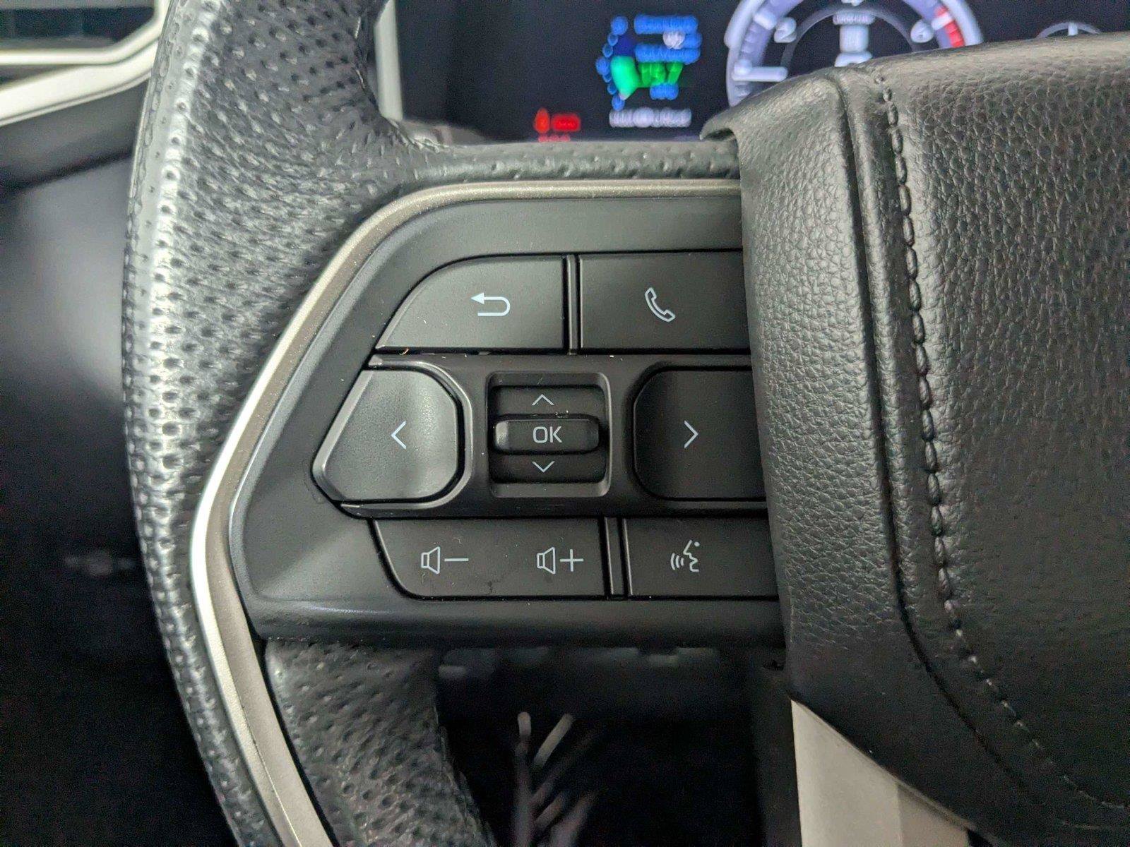 Certified 2025 Toyota Tundra Limited AWD/4WD image 15