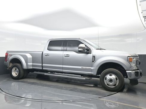 Used 2021 Ford F350 Lariat w/ Lariat Value Package image 8