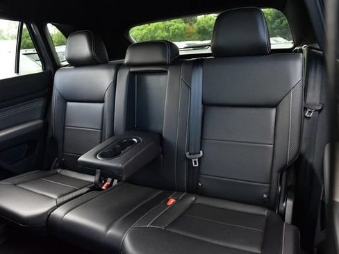 Certified 2023 Volkswagen Atlas Cross Sport SE w/ Black Wheel Package AWD/4WD image 21