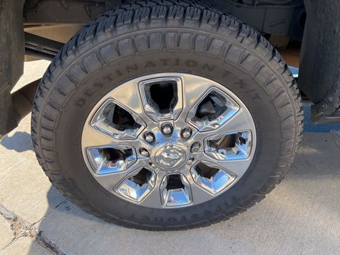 Used 2022 RAM 3500 Limited image 5