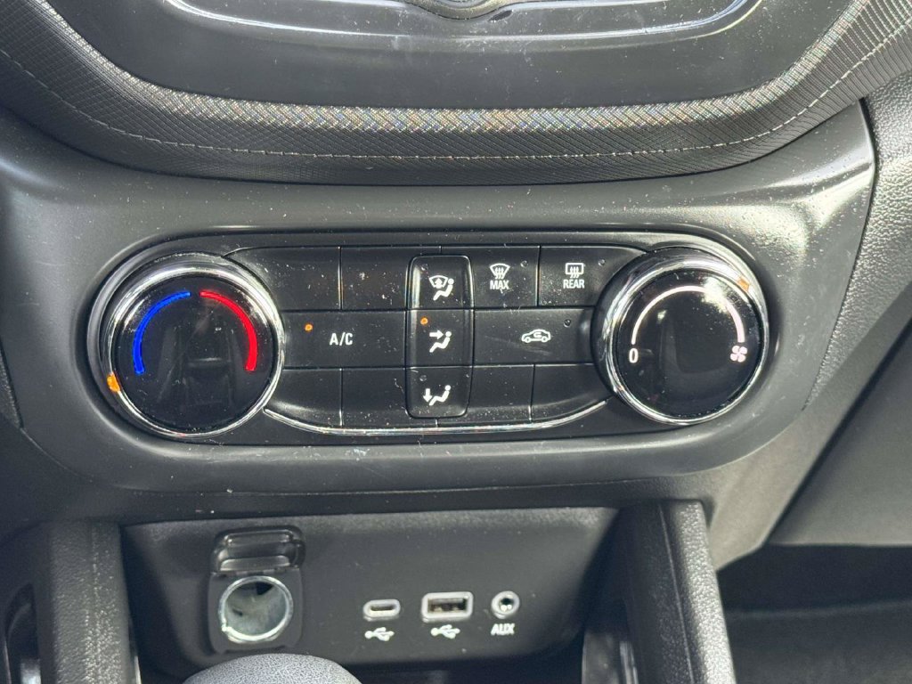 Used 2021 Chevrolet TrailBlazer LS FWD image 6