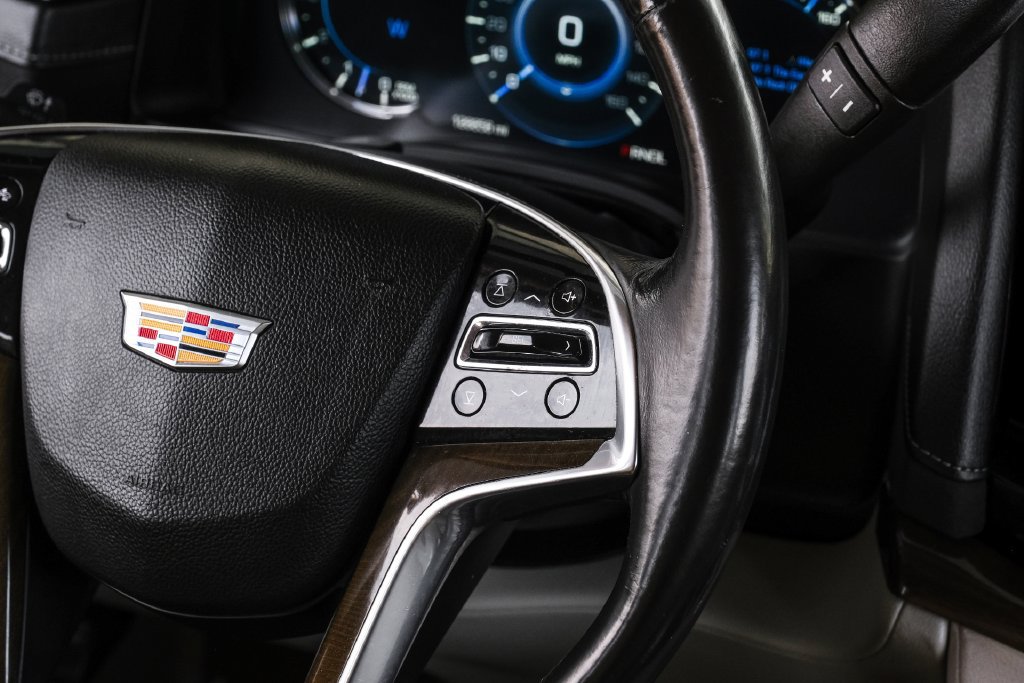 Used 2019 Cadillac Escalade ESV Luxury AWD/4WD image 15