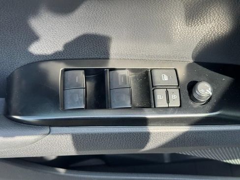 Used 2026 Toyota Camry LE FWD image 22