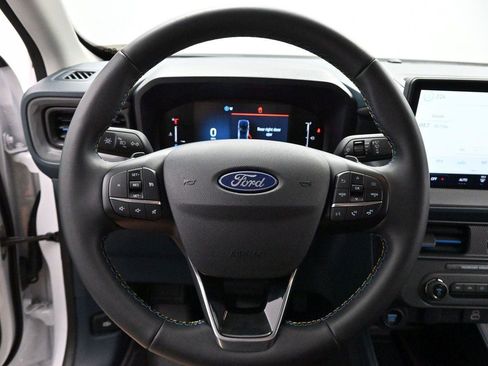Used 2025 Ford Maverick Lobo AWD/4WD image 15