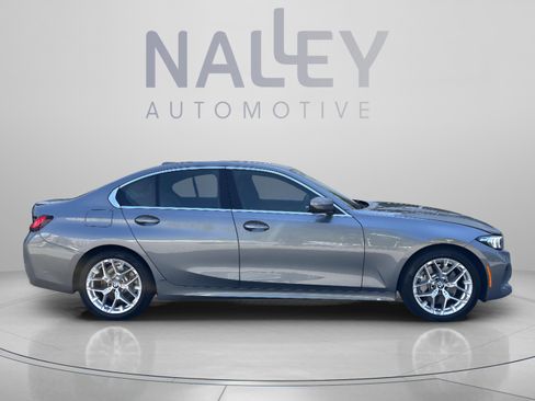 Used 2025 BMW 330i Sedan RWD image 4