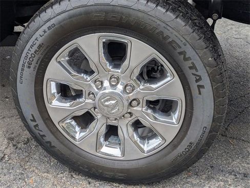 Used 2024 RAM 2500 Limited image 8