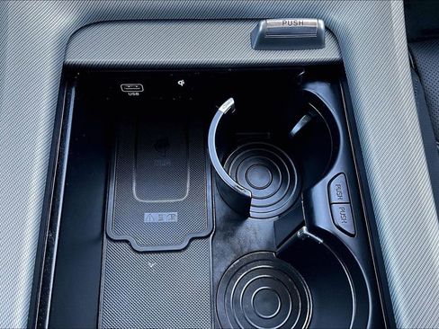 Used 2025 Hyundai Palisade SEL image 33