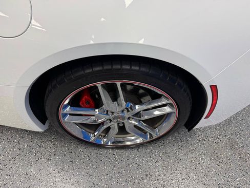 Used 2014 Chevrolet Corvette Stingray Convertible w/ 2LT Preferred Equipment Group RWD image 23