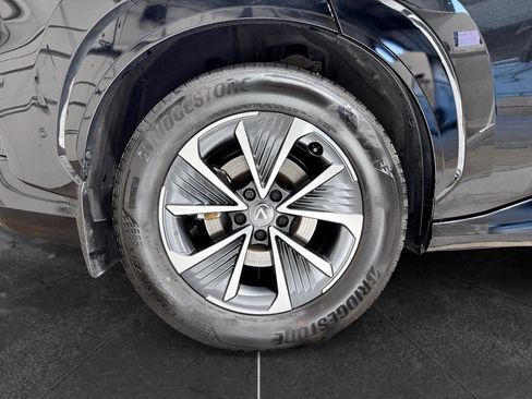 Used 2025 Lexus RZ 450e AWD/4WD image 33
