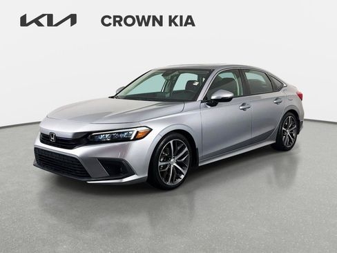 Used 2023 Honda Civic Touring image 1