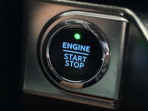 Used 2022 Ford F150 King Ranch w/ FX4 Off-Road Package AWD/4WD image 21