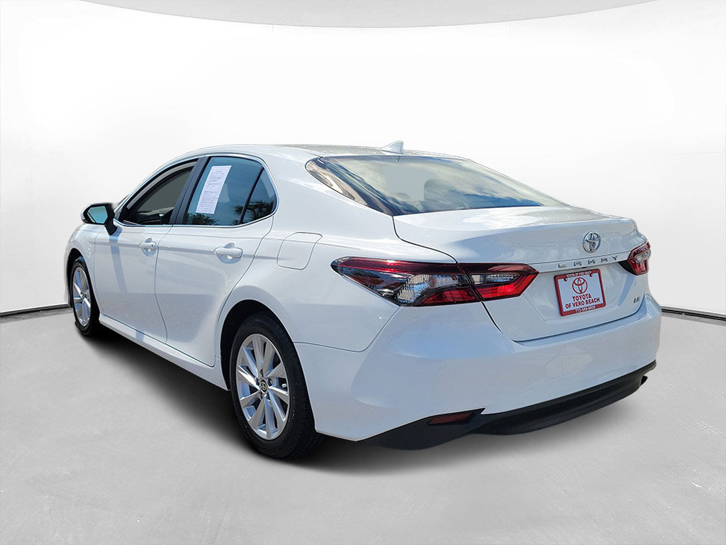 Used 2024 Toyota Camry LE w/ Convenience Package FWD image 6