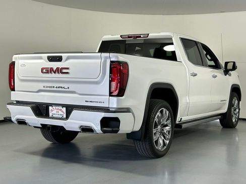 Used 2024 GMC Sierra 1500 Denali image 7