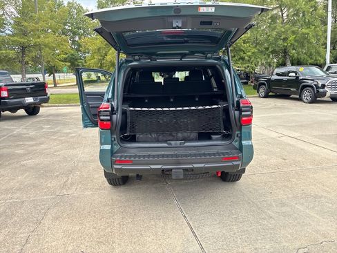 New 2026 Toyota 4Runner TRD Off-Road Premium AWD/4WD image 31