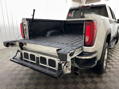 Certified 2022 GMC Sierra 2500 Denali AWD/4WD image 50