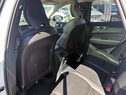 Used 2025 Volvo XC60 T8 Plus w/ Protection Package Premier AWD/4WD image 26