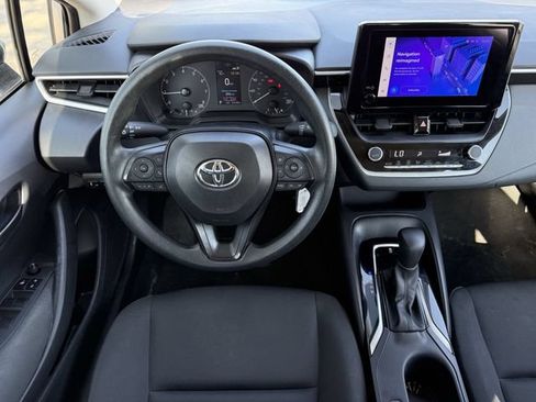 Used 2024 Toyota Corolla LE FWD image 12