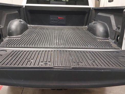 Used 2017 RAM 2500 SLT AWD/4WD image 26