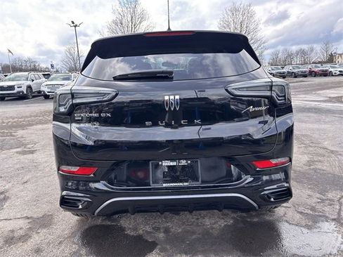 Used 2024 Buick Encore GX Avenir w/ Avenir Convenience Package image 10