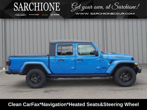Used 2025 Jeep Gladiator Sport AWD/4WD image 1