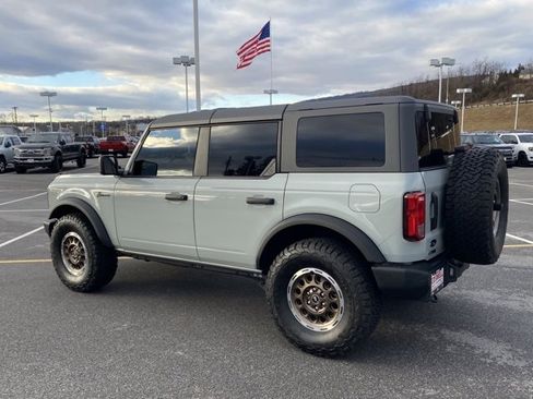 Used 2024 Ford Bronco Big Bend image 3