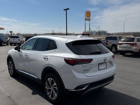 Used 2023 Buick Envision Essence image 6